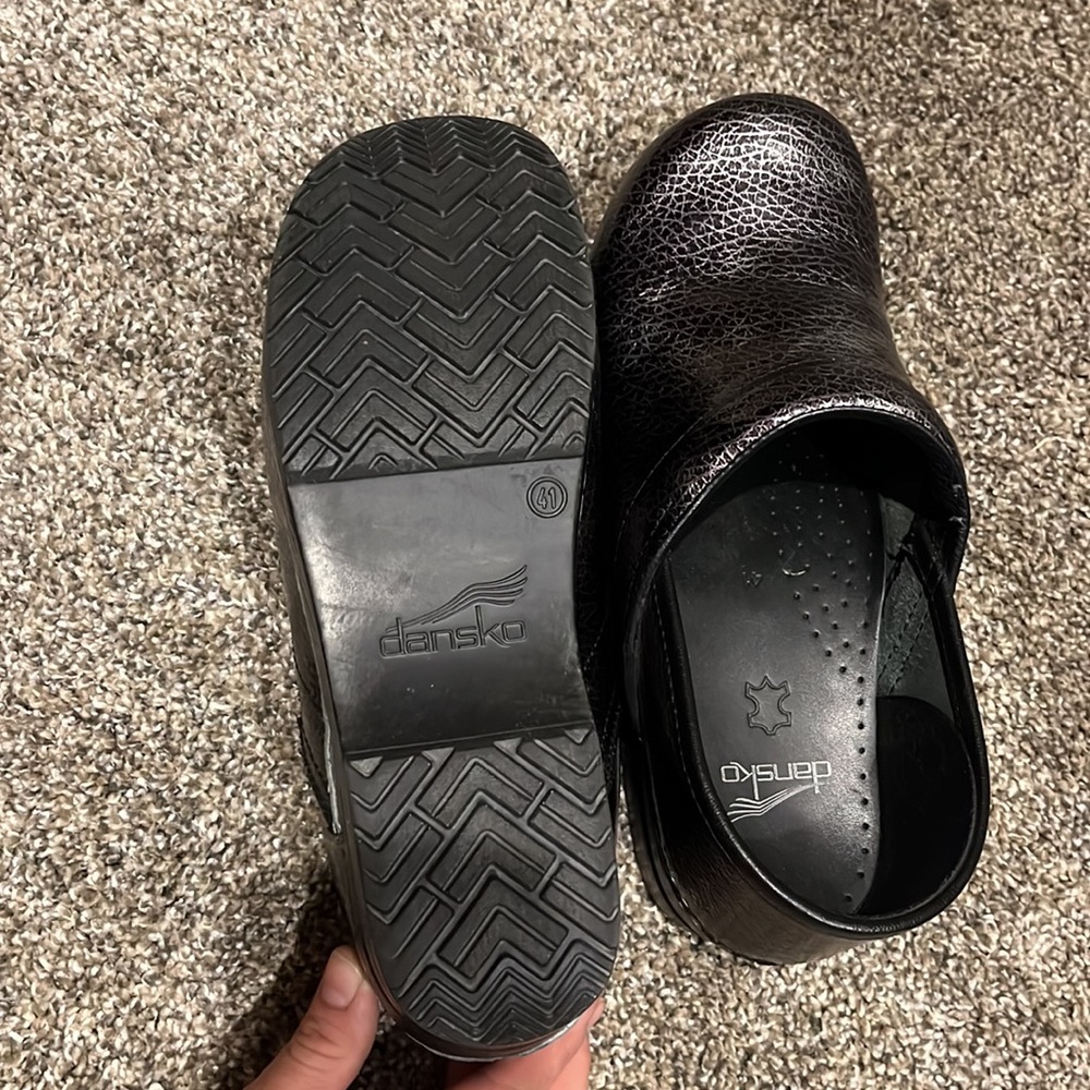 Dansko Clog Size 41 - image 6